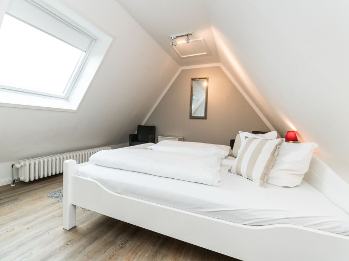 Wohnung 1 / Strauch-Hütte EG/1.OG/DG - Bild 9